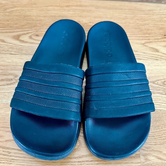 adidas Adilette Cloudfoam Mono Core Black Men's 5, Women's 6 Medium - Picture 2 of 6